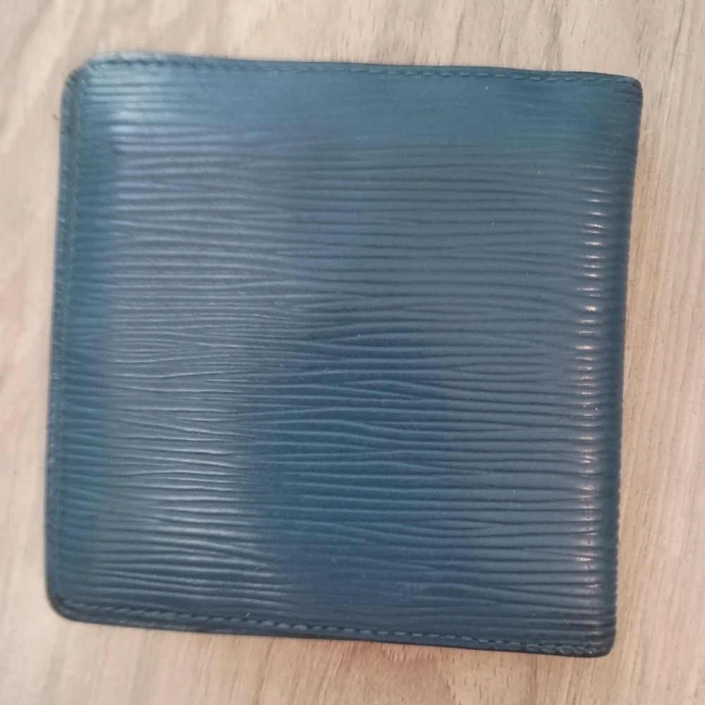 Louis Vuitton M60613 Bifold Wallet Epi Marco Men'S Blue Celest Initialis